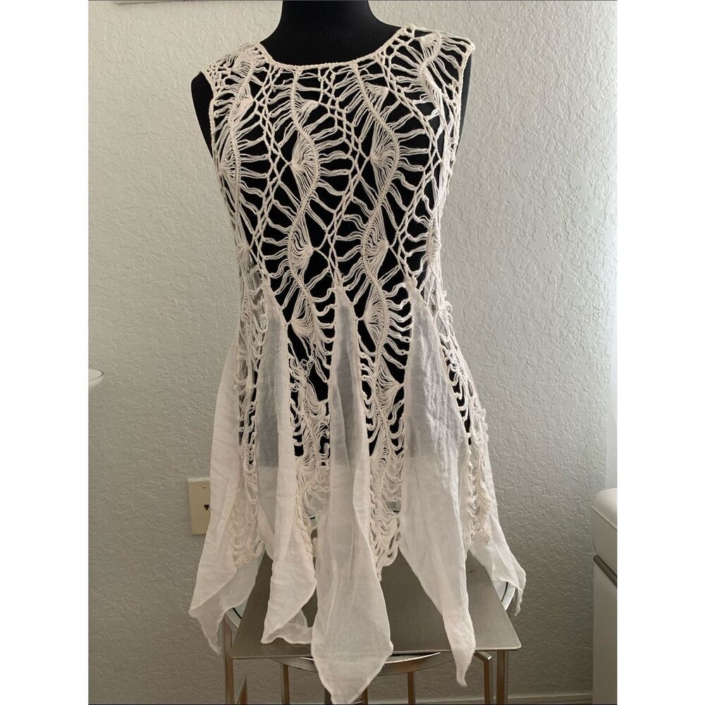 Women's White Crochet Top Tunic Size M